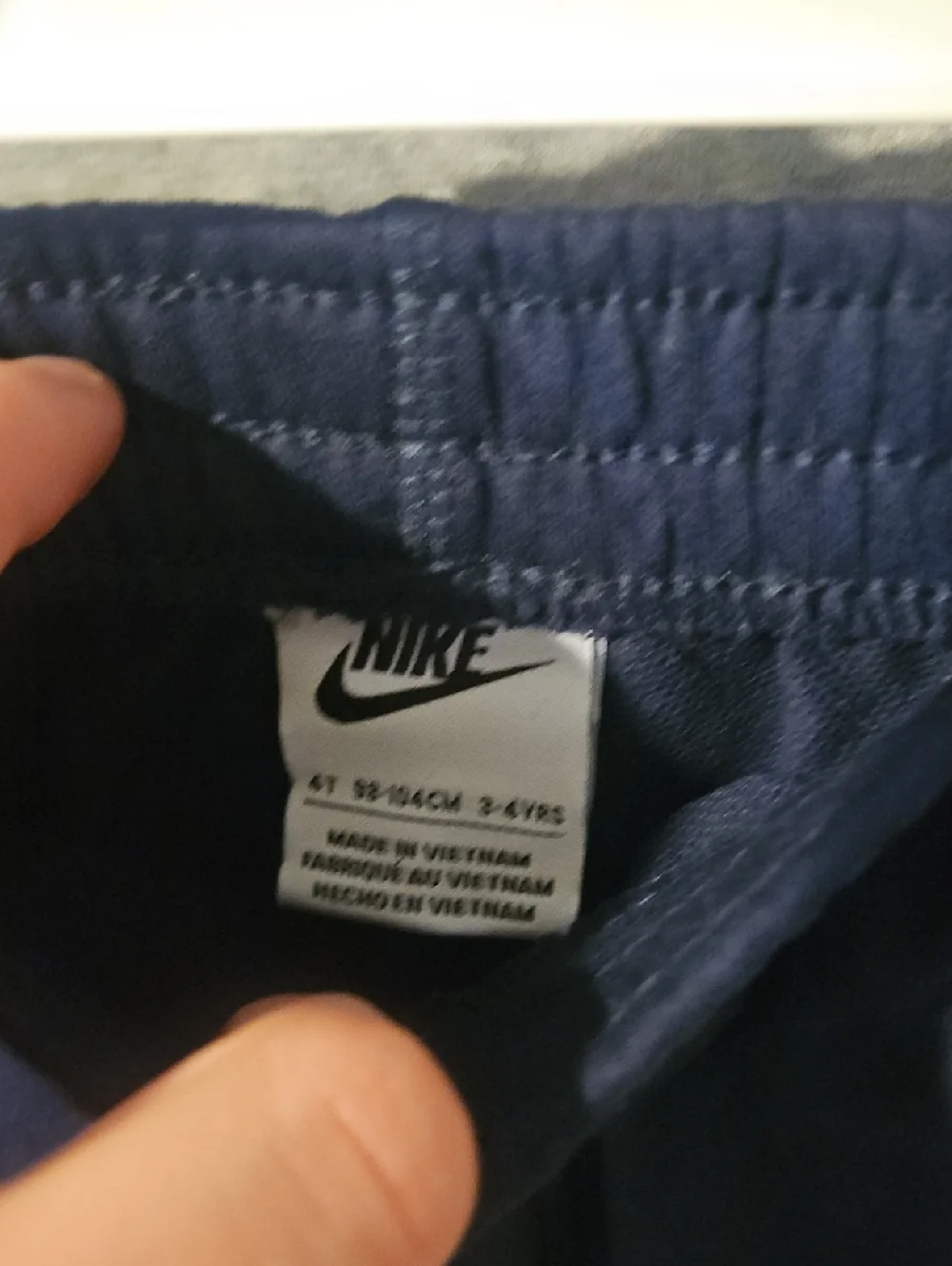 NIKE Toddler Two Piece Set: Gray/Navy: New With Tags: Size 4T